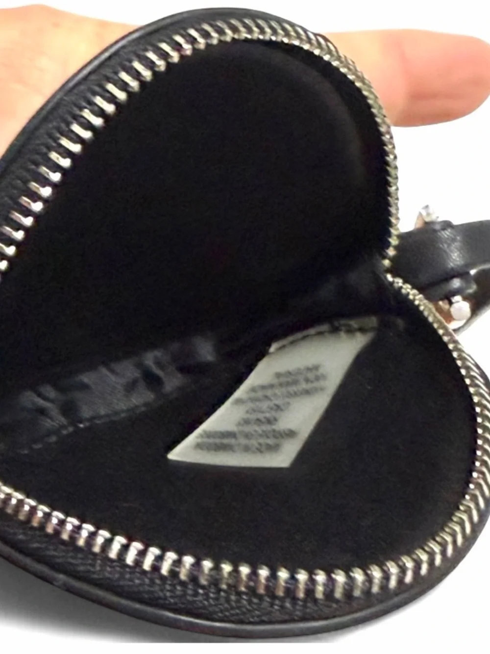 CALVIN KLEIN Millie Round Coin Pouch Keychain-Black-Sleek Minimalist